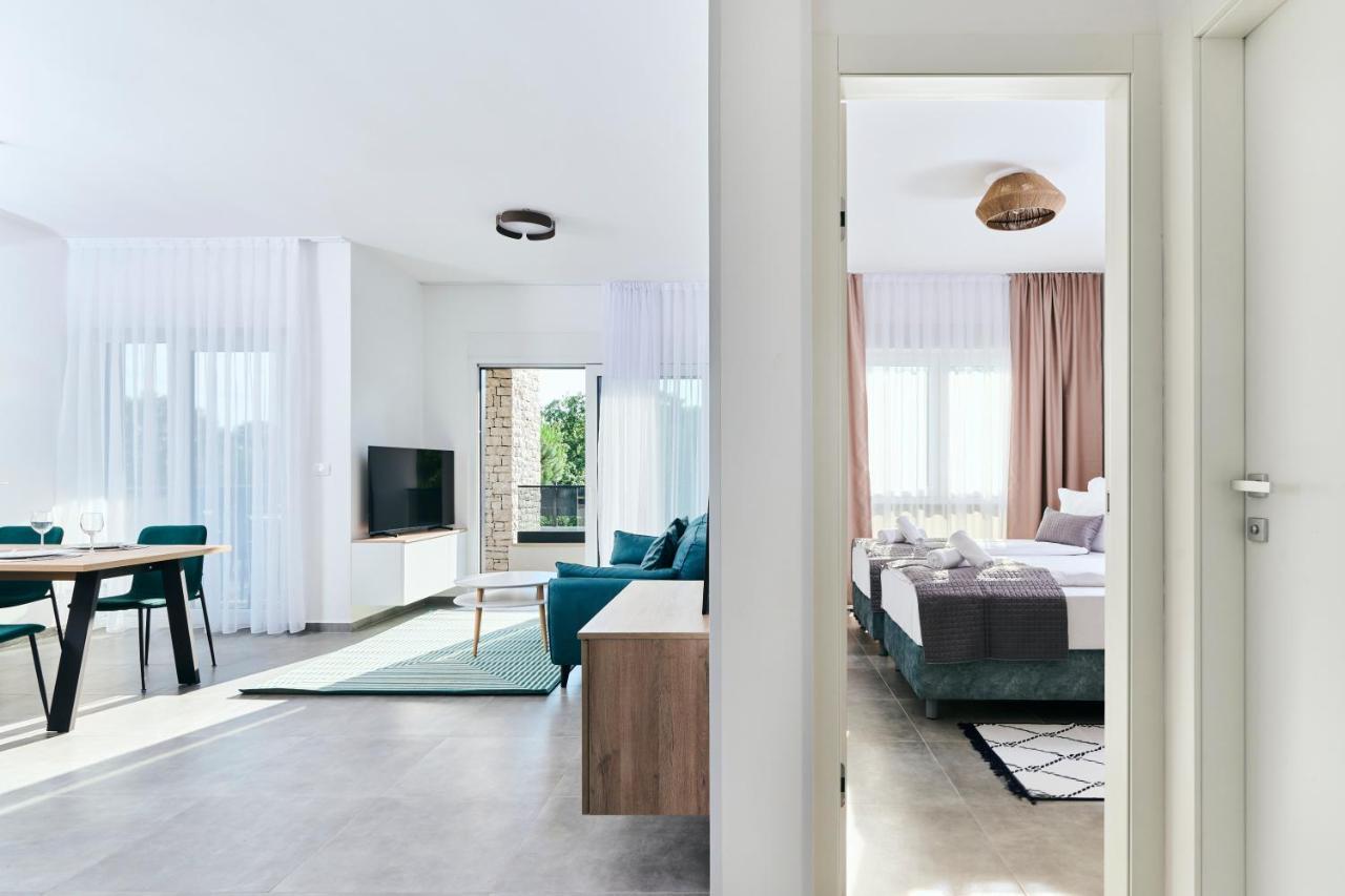 Apartments San Maris Umag Exterior foto