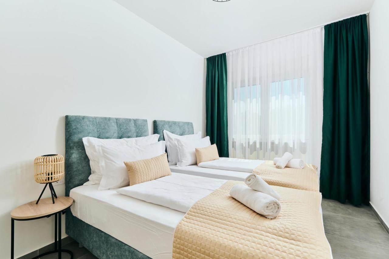 Apartments San Maris Umag Exterior foto